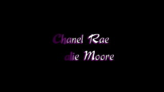 Chanel Rae et Natalie Moore ont une rencontre lesbienne torride